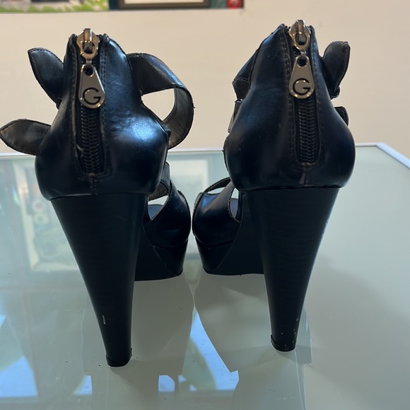 Guess gladiator open toe black platform heels 4.5” - Picture 4 of 5